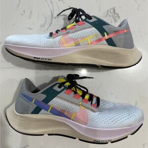Women's Nike Air Zoom Pegasus 38 Blue Tint Regal Pink Women's, Size 8, EUC